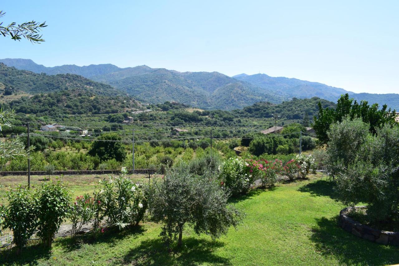 Taormina Villa Ibiscus Alcantara ガッジ エクステリア 写真